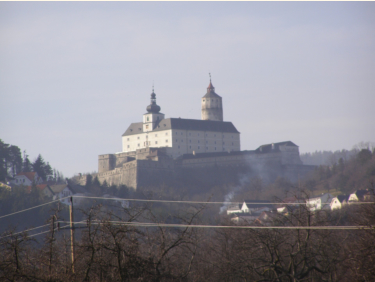 Burg Forchtenstein in Groaufnahme
