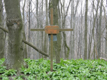 Kleines Gipfelkreuz am Speichberg