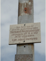 Widmung am Gipfelkreuz des Zwillingkogel