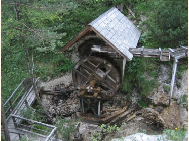Altes Mhlrad beim tscherhias